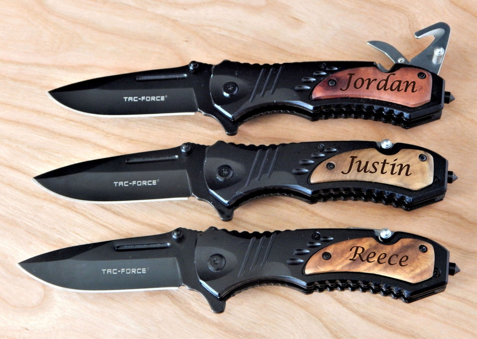 Engraved Groomsmen Gift | Custom Engraved Folding Pocket Knife